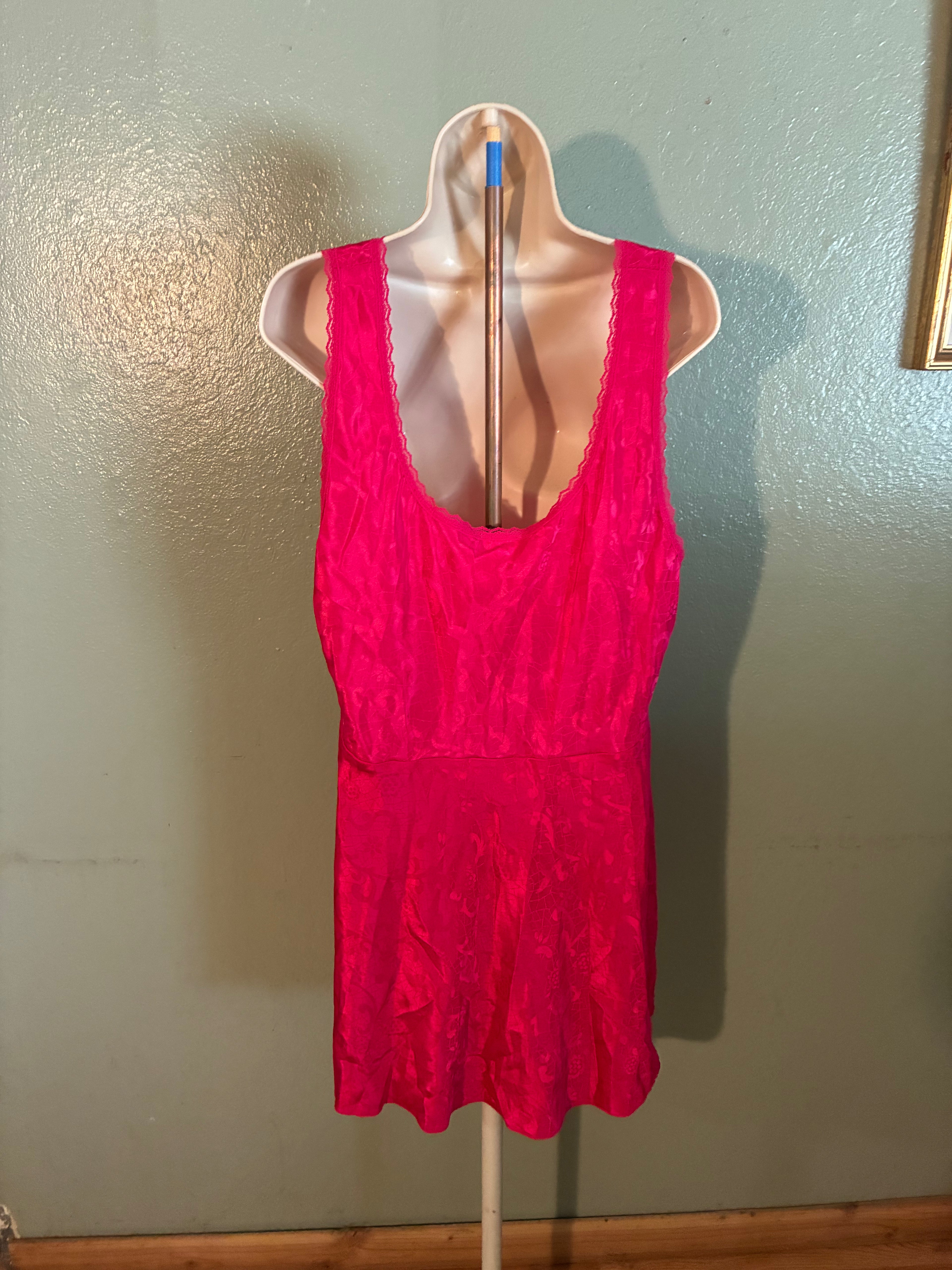 Pre-Owned - Adonna Nightgown Negligee - Red - X-Large