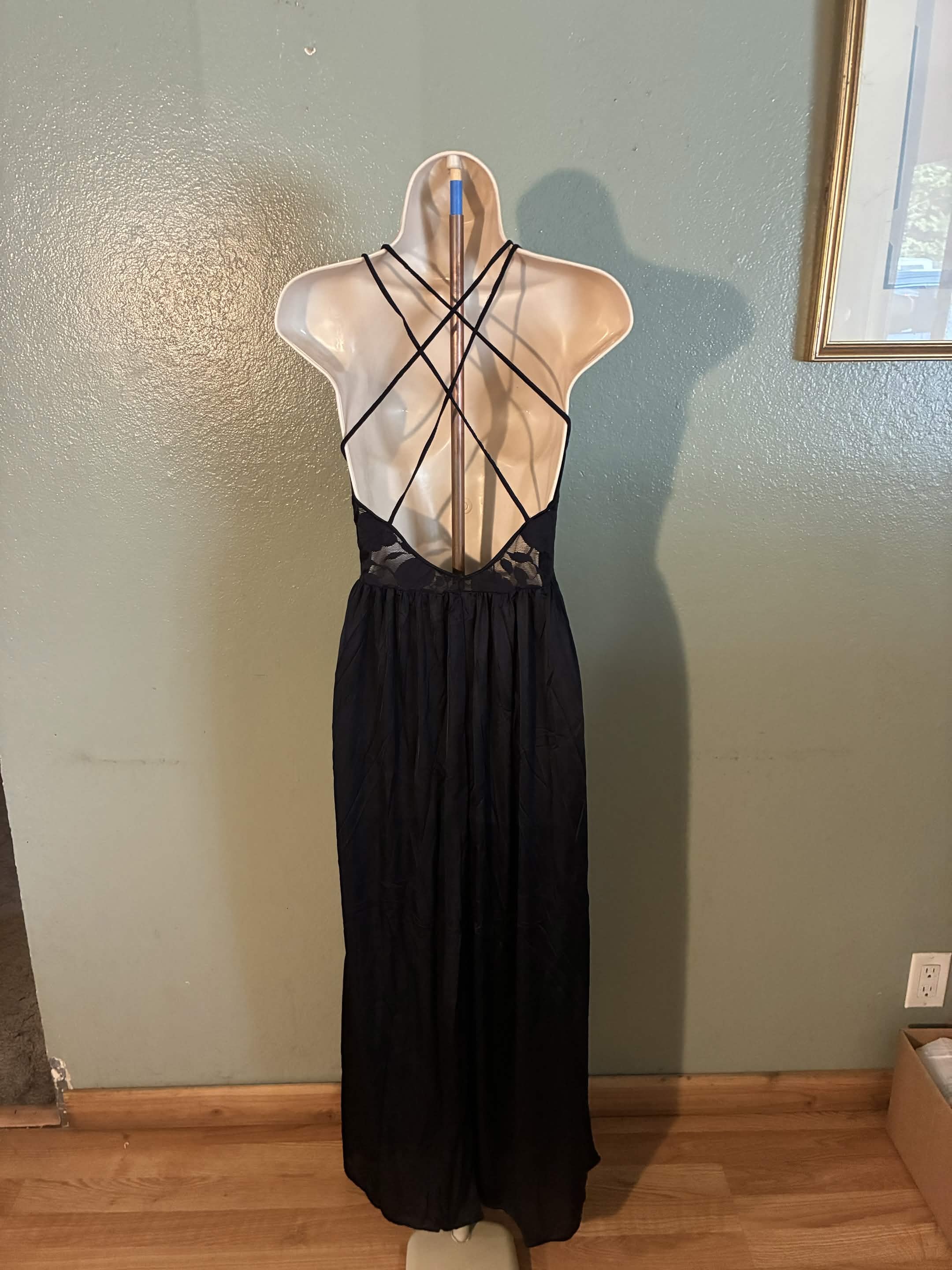 Pre-Owned - Olga Nightgown Negligee - Black - Large - 96288